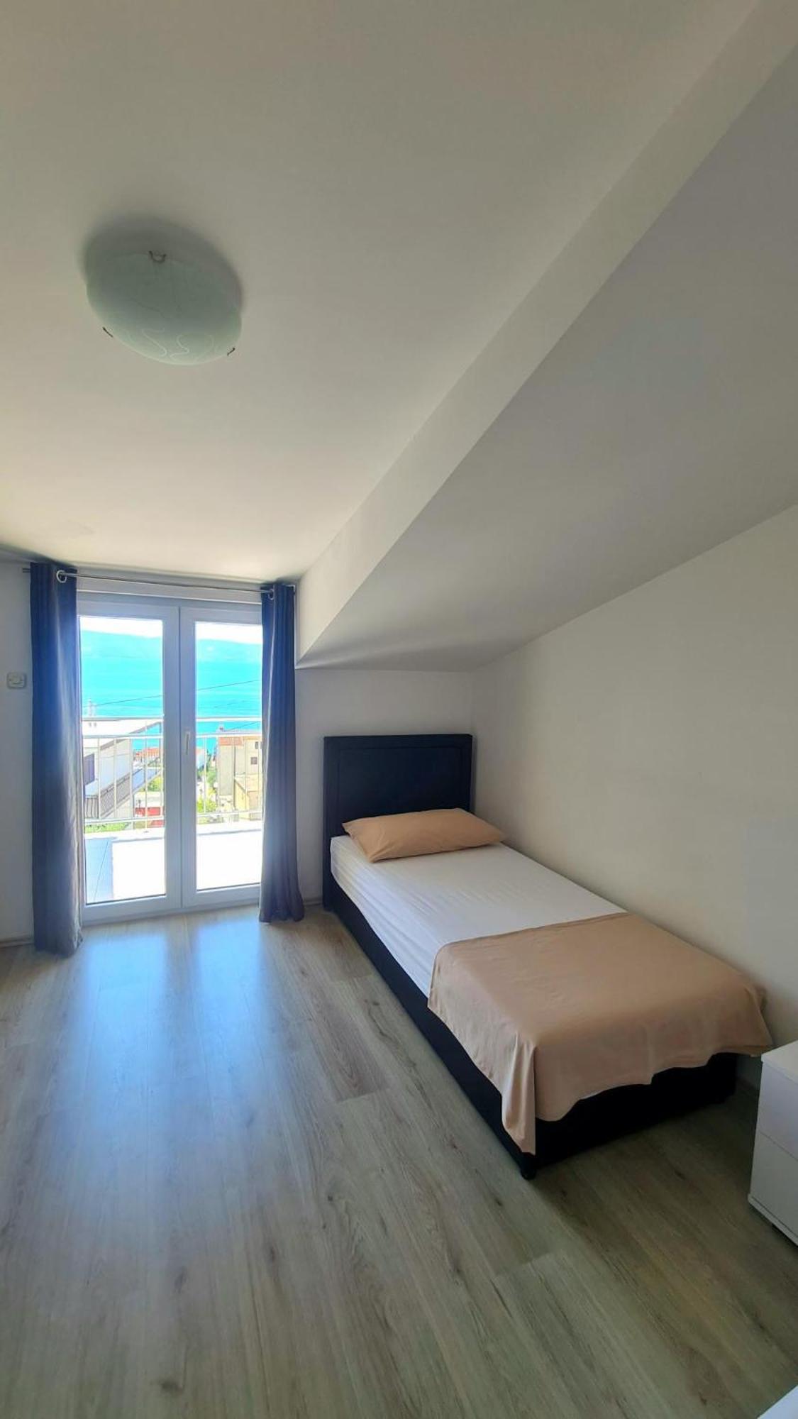 Apartment Ante ดูกีรัท ภายนอก รูปภาพ
