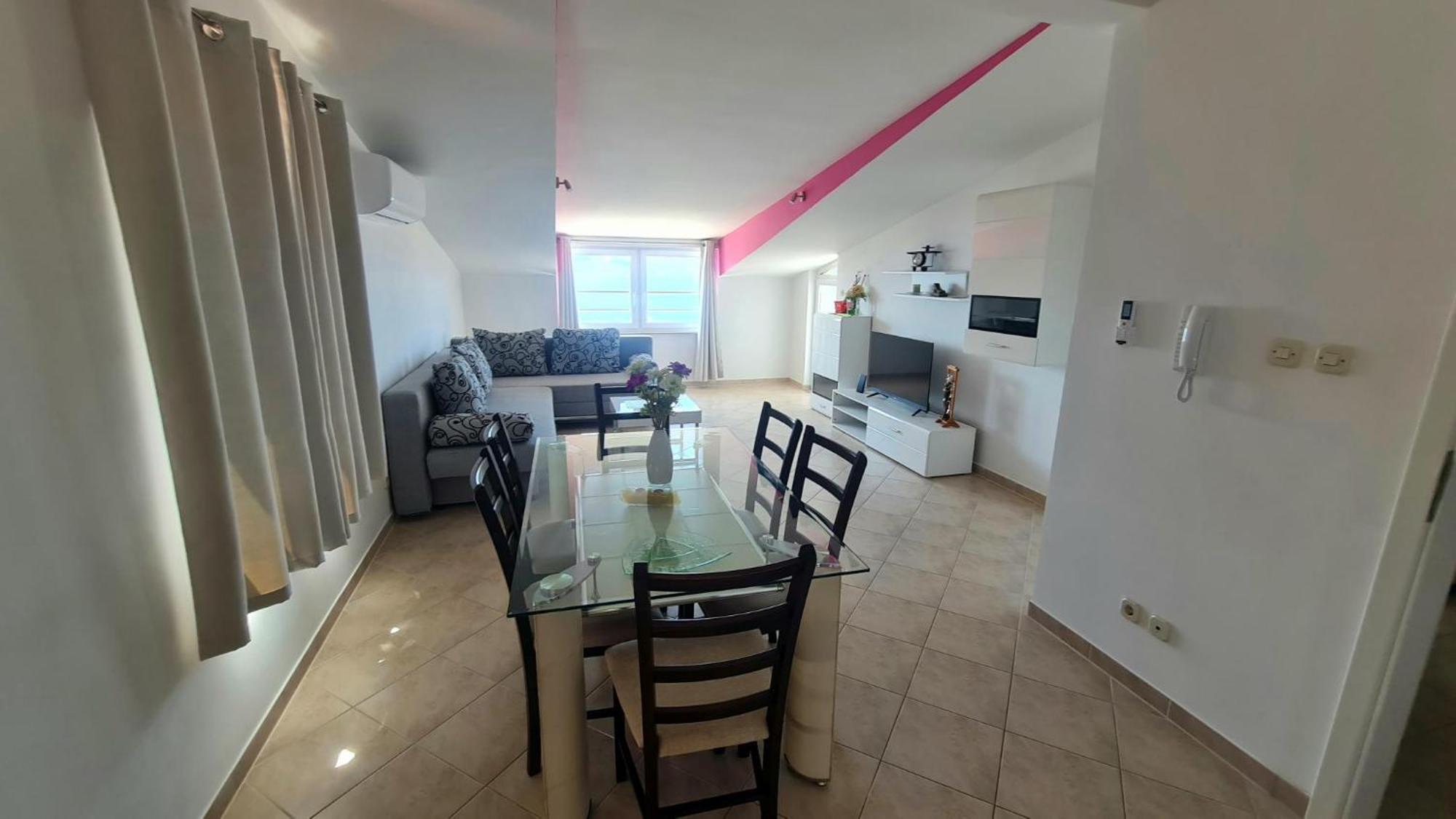 Apartment Ante ดูกีรัท ภายนอก รูปภาพ